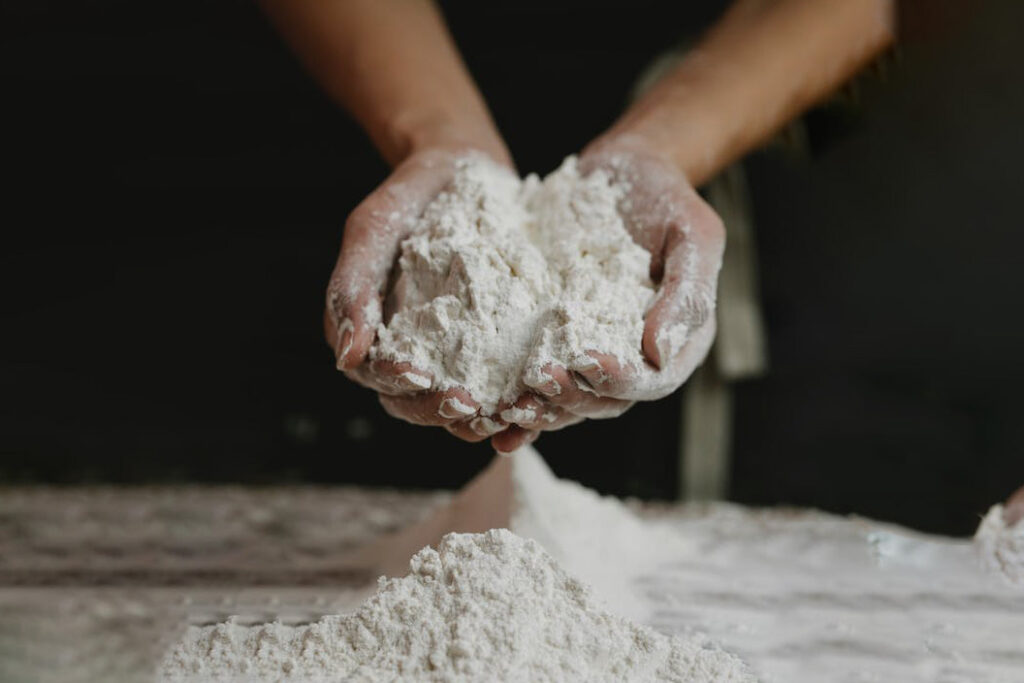 Analyse flour and powders in-line and at-line with Q-Interline's NIR solutions